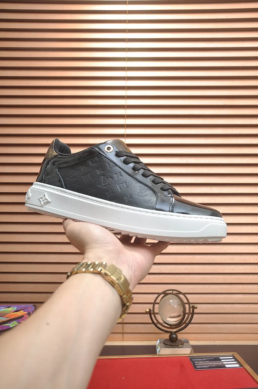 Men's shoes 💰540💶[LOUIS VUITTON] Original order price (water-dyed cowhide lining) new model 🍀LV Louis Vuitton * - top version of LV classic trendy shoes! Made of imported original cowhide, water-dyed cowhide lining, and original wear-resistant rubber outsole! High quality products! Code number 38-45 (45 is custom-made and cannot be returned or exchanged)